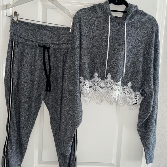 THE KOOPLES SPORT Gray Soft Fleece Set Hooded Top Pull-On Joggers Size 1/2 - Picture 2 of 16
